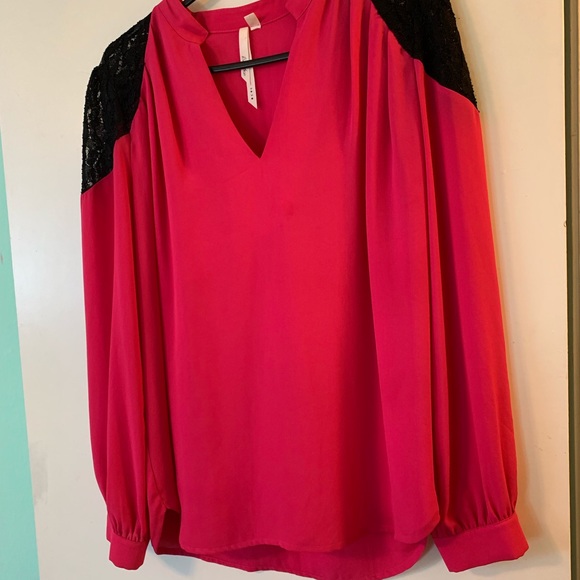 Bellatrix top - Picture 1 of 3